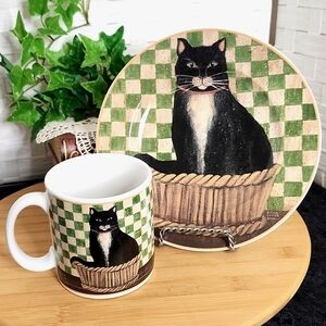 👉ONEIDA COUNTRY KITTIES COLLECTION MUG & PLATE SET ~B&W TUXEDO CAT IN BASKET